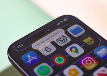 Unlock iPhone & Mac Power: 10 ChatGPT Hacks You Can Actually Use