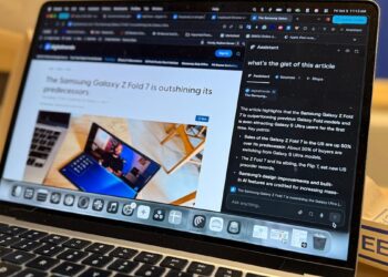 Navigate the Web: Take Charge with Voice-Controlled AI Browsing